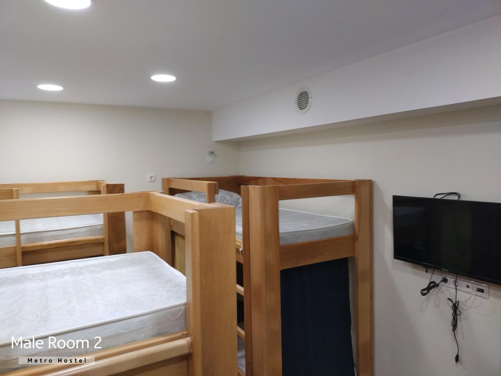 Metro Hostel Erywań Zewnętrze zdjęcie