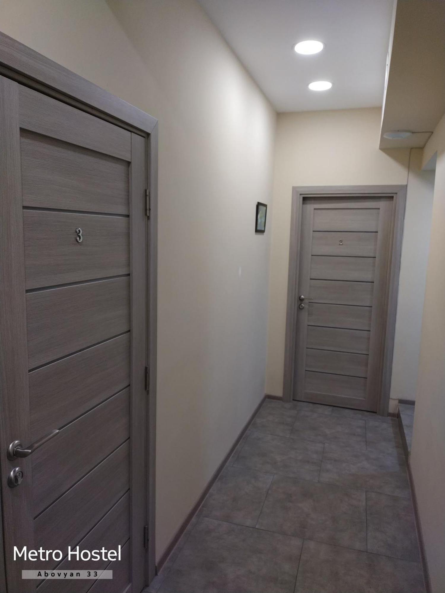 Metro Hostel Erywań Zewnętrze zdjęcie