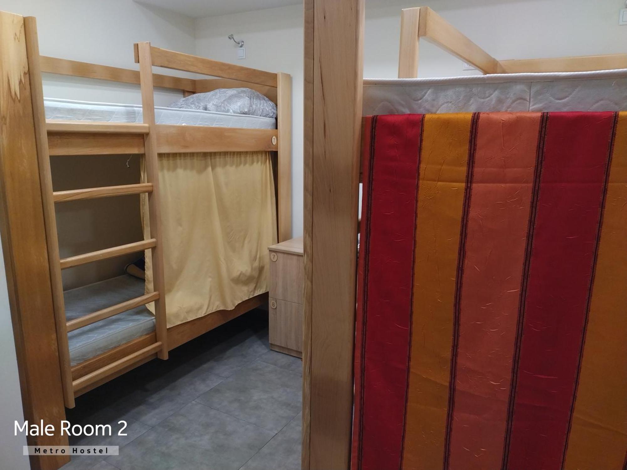 Metro Hostel Erywań Zewnętrze zdjęcie