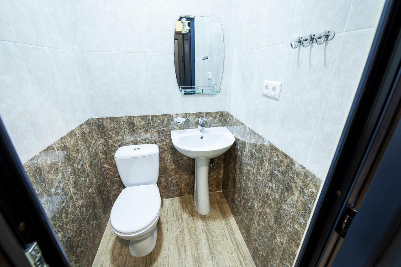 Metro Hostel Erywań Zewnętrze zdjęcie