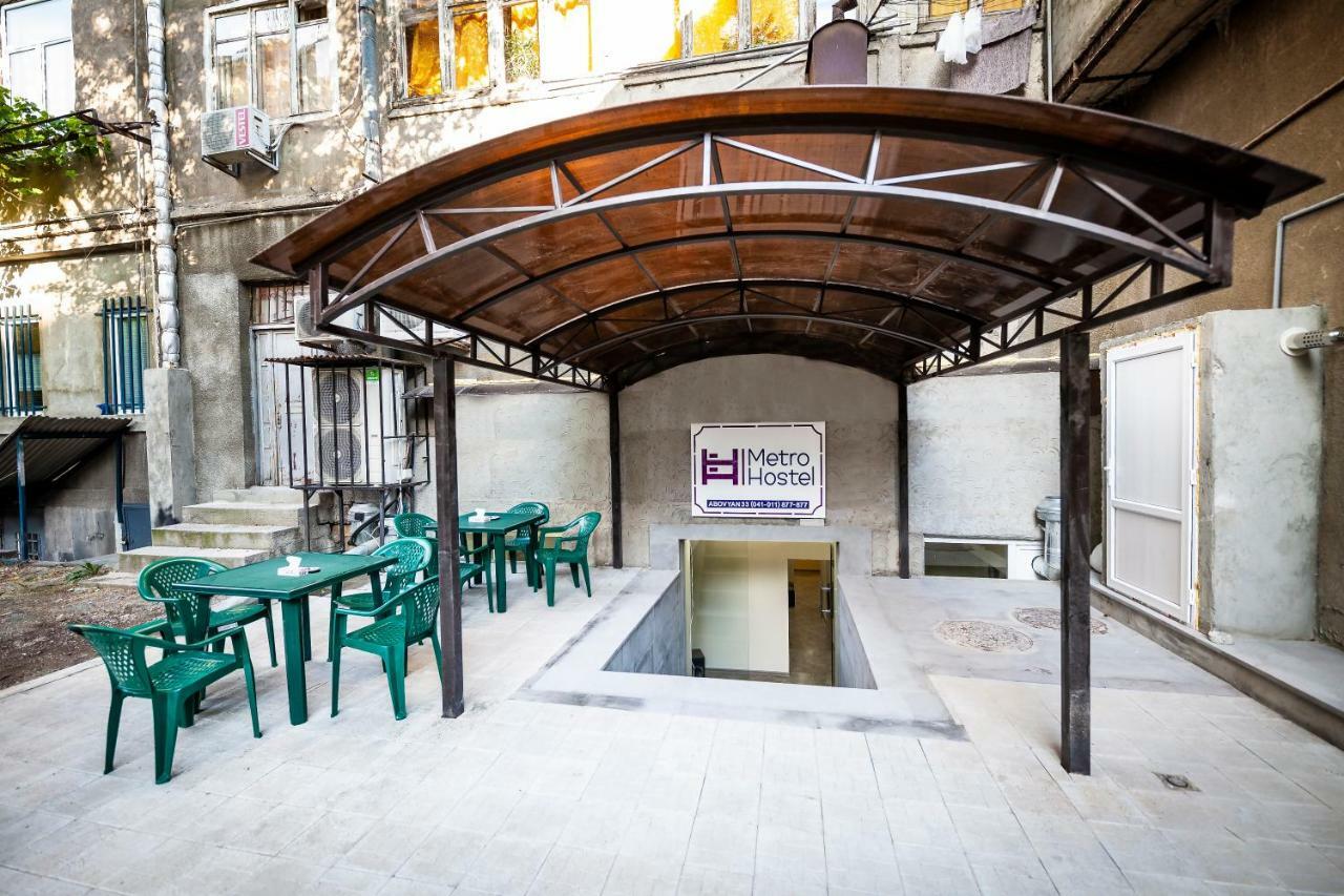 Metro Hostel Erywań Zewnętrze zdjęcie